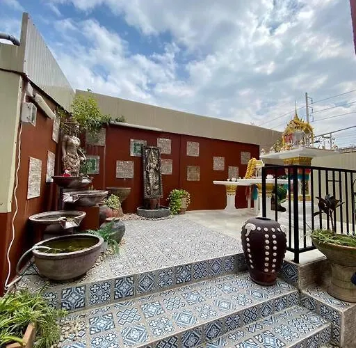 公寓 Ratanawong Place 403 *
